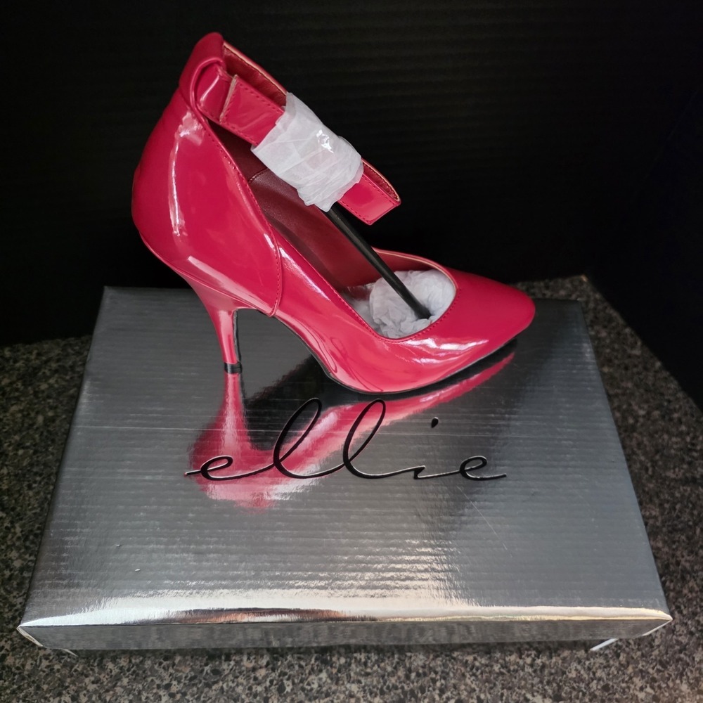 Ellie 8221 5" Heel Pump With Ankle Strap Red‎ Patent Women's Size 7 NIB